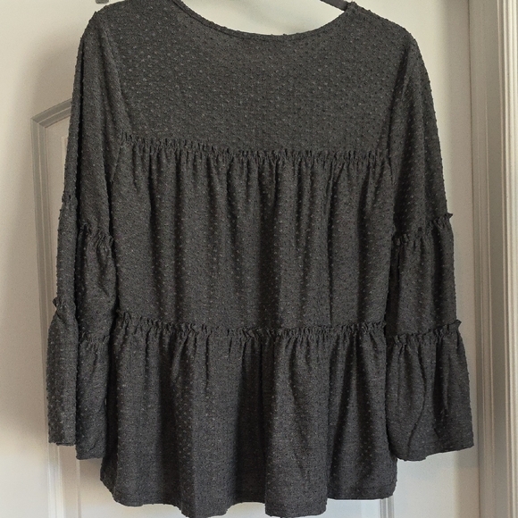 NWT Chic New In Medium Top Charcoal Women's Blouse - Picture 5 of 11